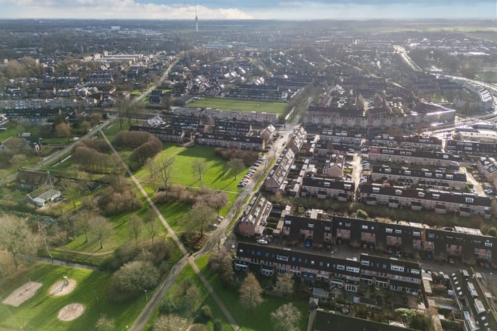 Photo 46 of Teenschillerlaan 8