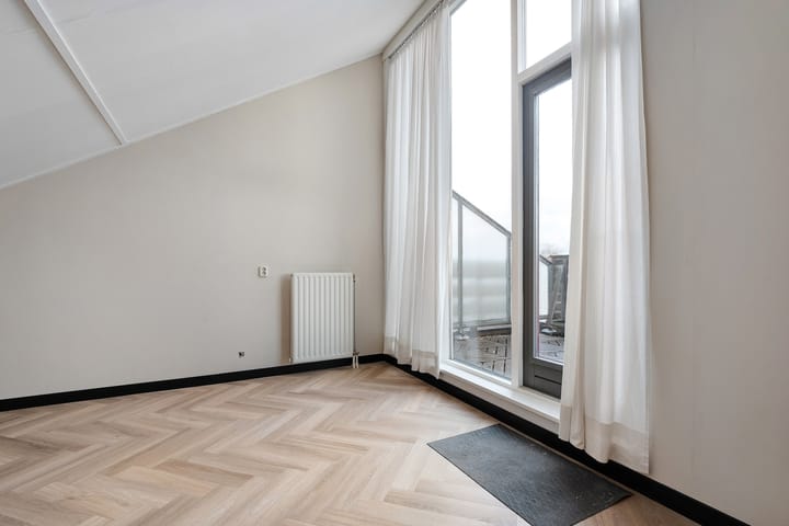 Photo 33 of Moeraszegge 20