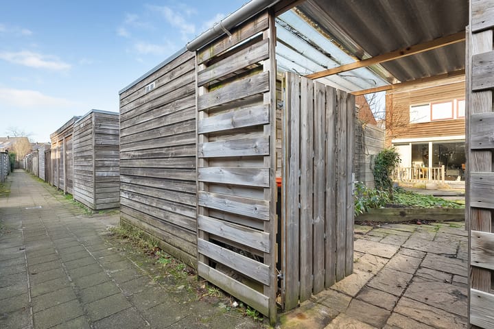 Photo 46 of Moeraszegge 20