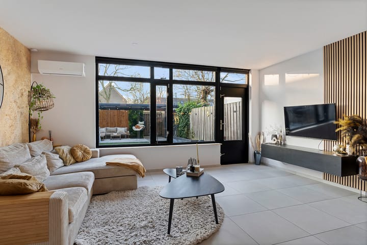 Photo 11 of Vogeldreef 28