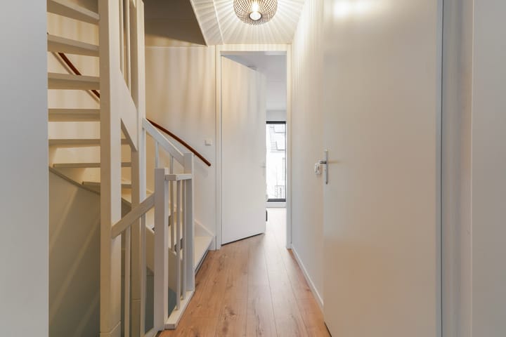 Photo 15 of Bunzing 10