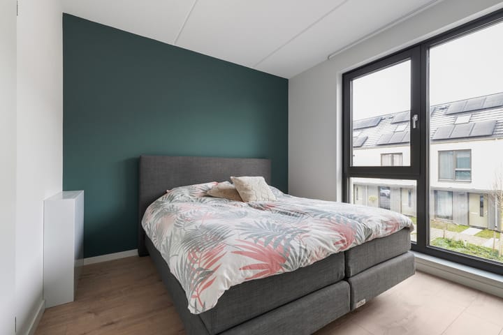 Photo 17 of Bunzing 10