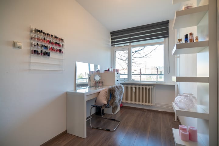 Foto 14 van Burgemeester Caan van Necklaan 416