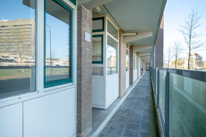 Foto 17 van Burgemeester Caan van Necklaan 416