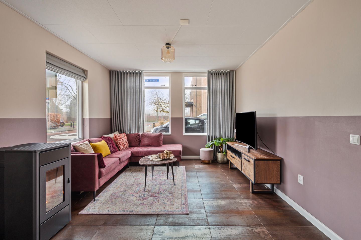 Photo 4 of Waalstraat 9