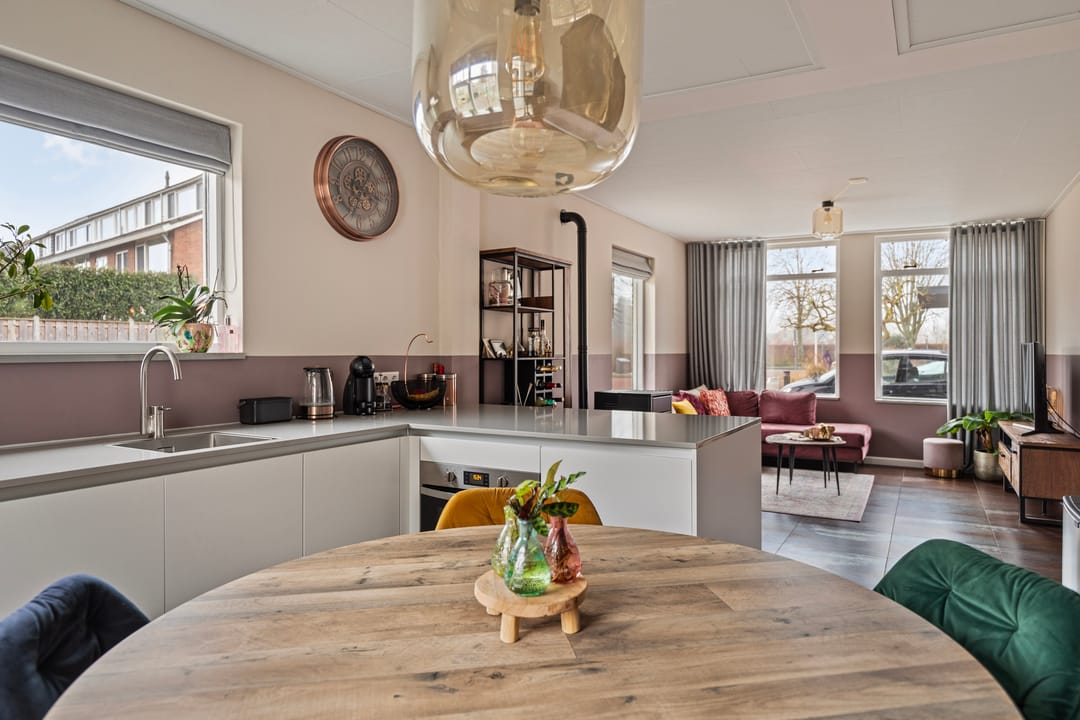 Photo 7 of Waalstraat 9