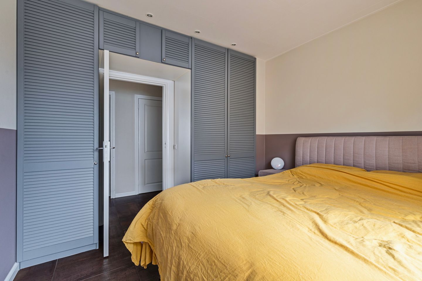 Photo 10 of Waalstraat 9