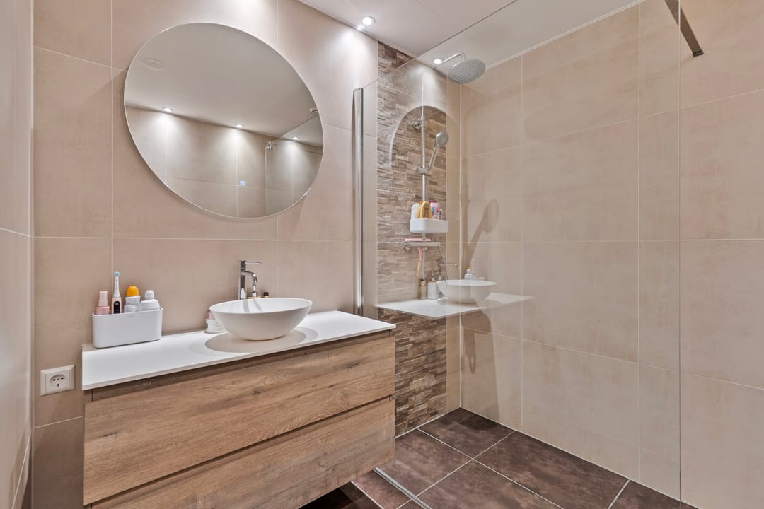 Photo 13 of Waalstraat 9