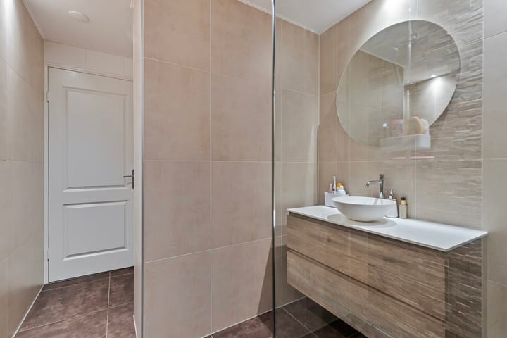 Foto 14 van Waalstraat 9