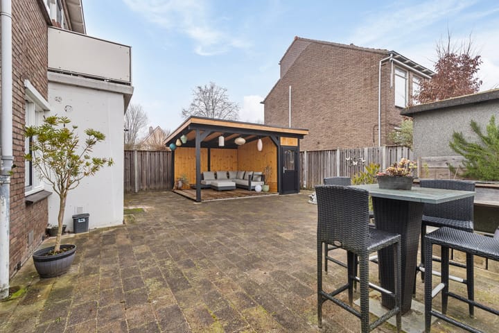 Foto 15 van Waalstraat 9