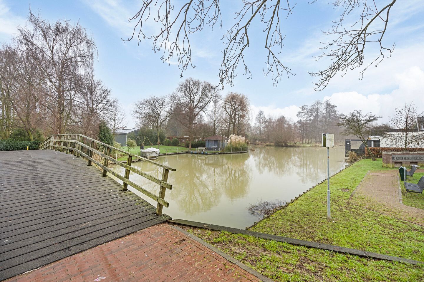 Photo 19 of Waalstraat 9