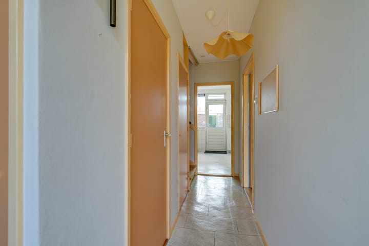 Photo 3 of Elzenlaan 24