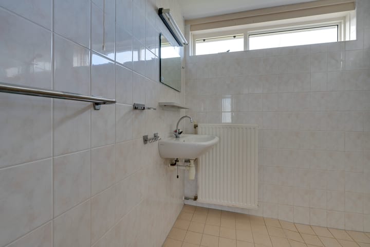 Photo 19 of Elzenlaan 24