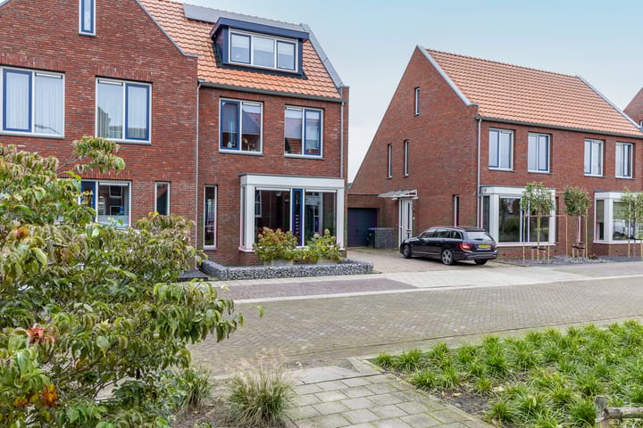 Foto 43 van Steenstraat 10