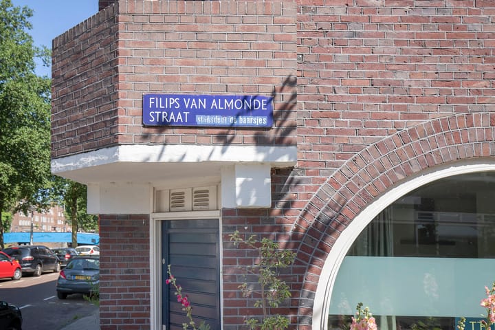 Foto 19 van Filips van Almondestraat 19-1