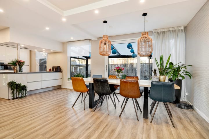 Foto 24 van Wemeldingestraat 11