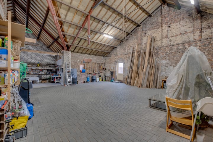 Photo 4 of Dorpstraat 9