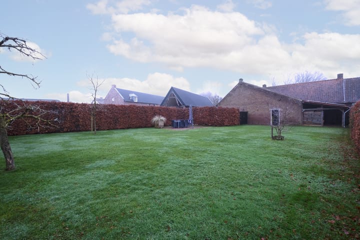 Photo 5 of Dorpstraat 9