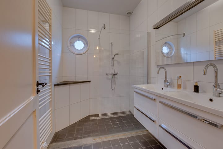 Photo 30 of Dorpstraat 9