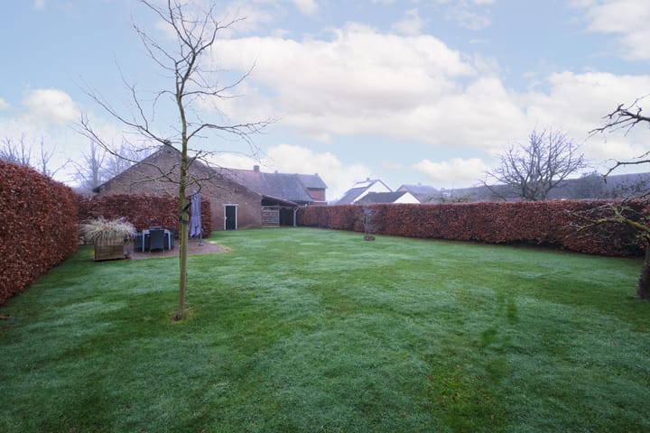 Foto 45 van Dorpstraat 9