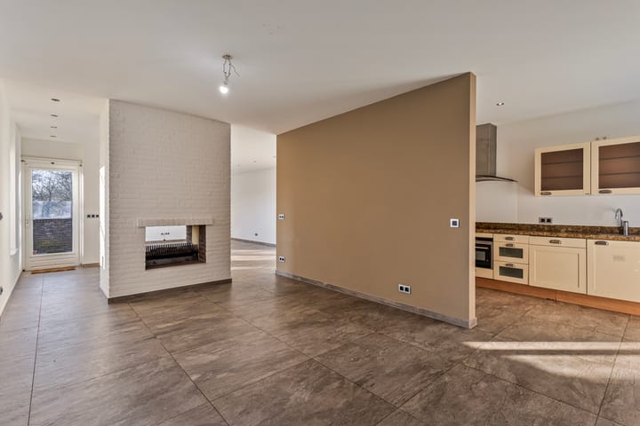 Foto 7 van Douve Weienstraat 56