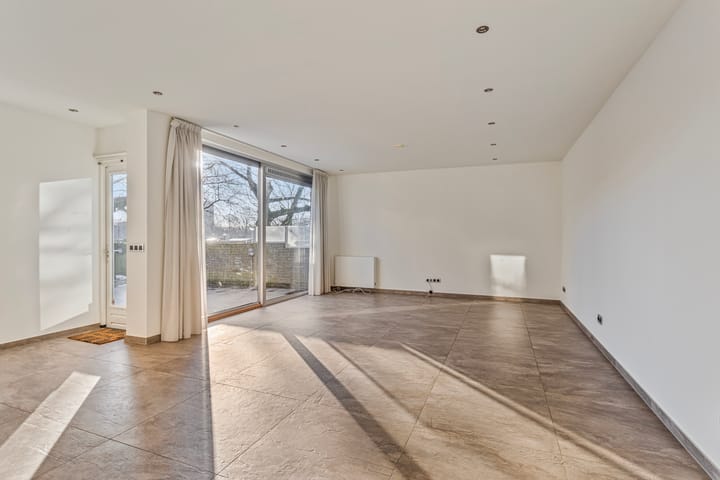 Foto 10 van Douve Weienstraat 56