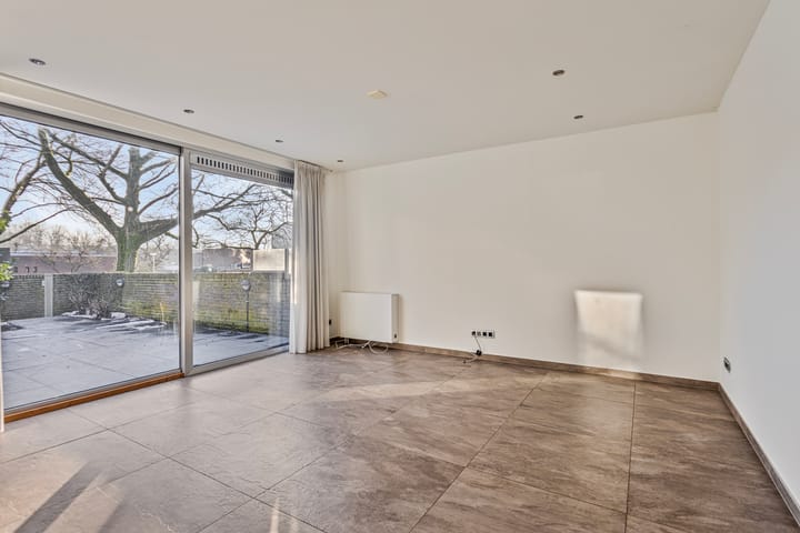 Foto 12 van Douve Weienstraat 56