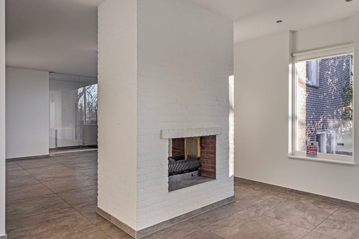 Foto 13 van Douve Weienstraat 56