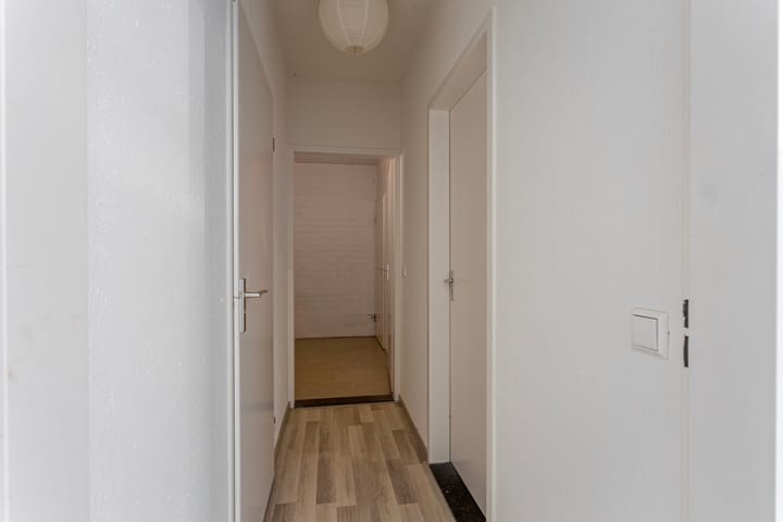 Foto 18 van Douve Weienstraat 56