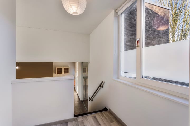 Foto 23 van Douve Weienstraat 56