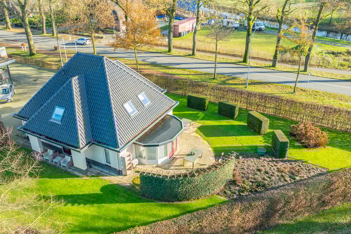 Foto 2 van Broekstraat 2