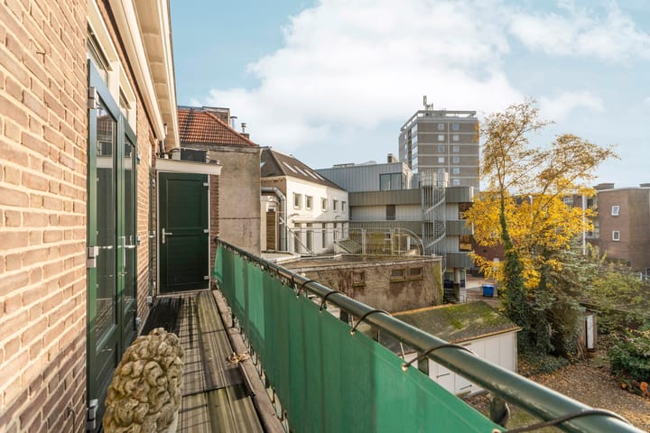 Foto 19 van Jansbinnensingel 28-2