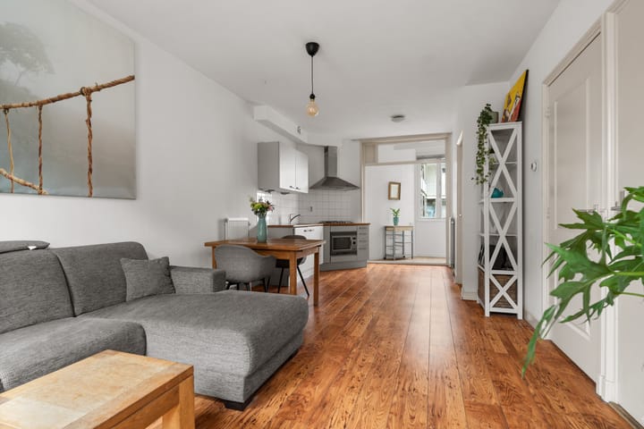 Foto 2 van Van Boetzelaerstraat 96-2