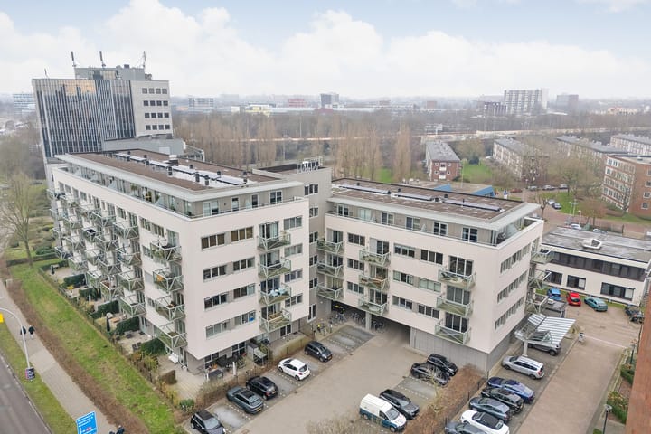 Foto 46 van Govert Flinckstraat 23-E