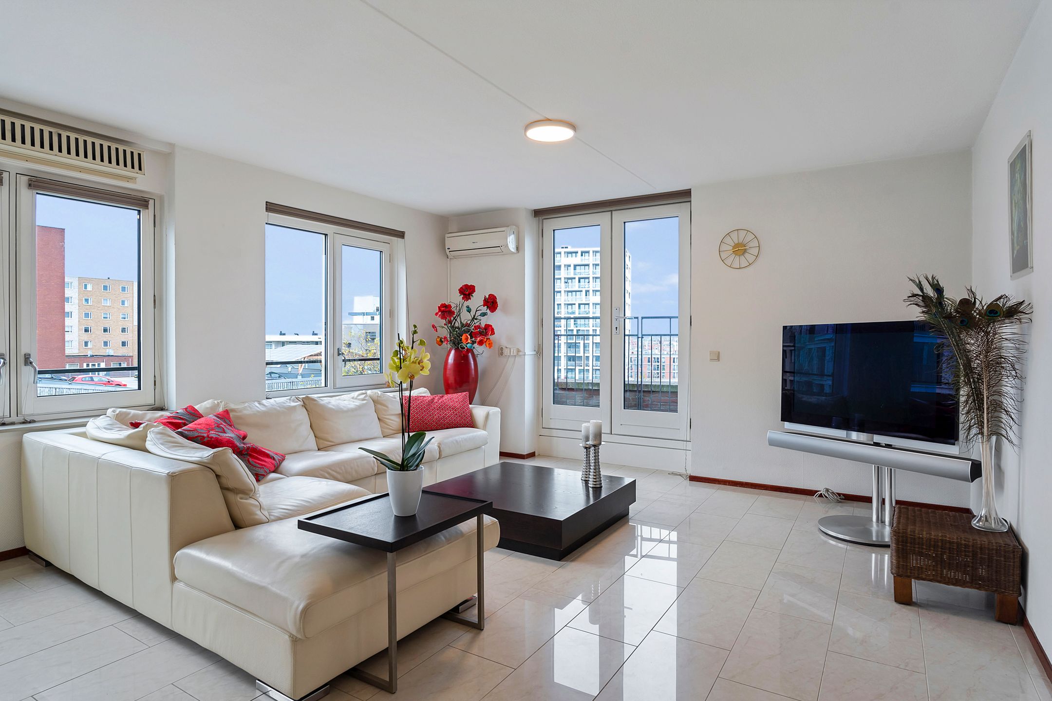 Foto 12 van Lobattostraat 133