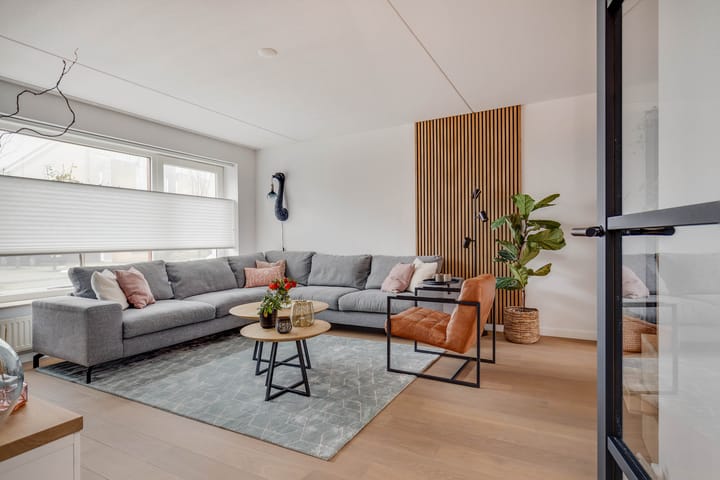 Foto 4 van Minerva 27