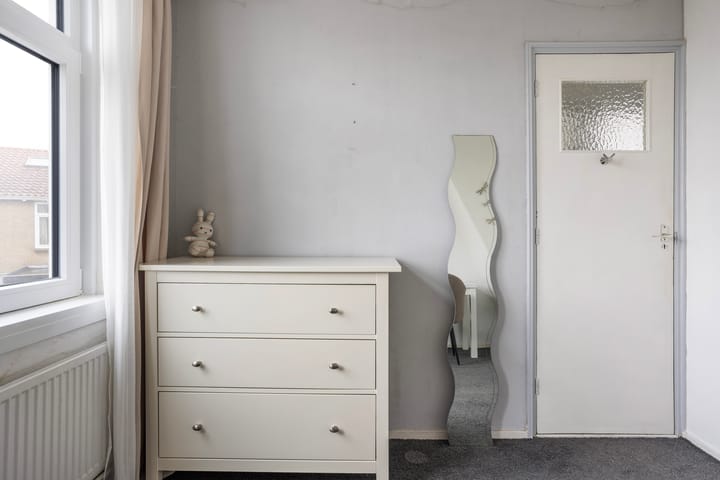 Photo 35 of Aert van der Neerstraat 67