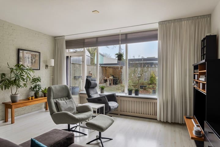 Foto 9 van Staringstraat 24