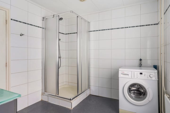 Photo 37 of Aert van der Neerstraat 67