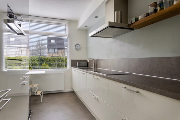 Foto 12 van Staringstraat 24