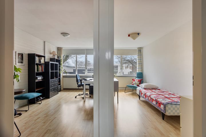 Foto 25 van Staringstraat 24