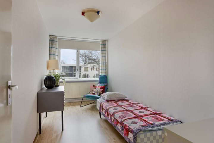 Foto 28 van Staringstraat 24