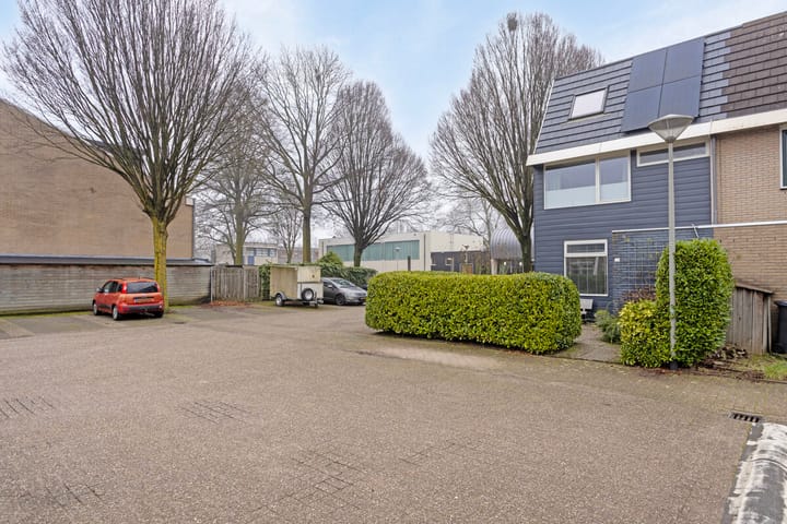 Foto 34 van Staringstraat 24