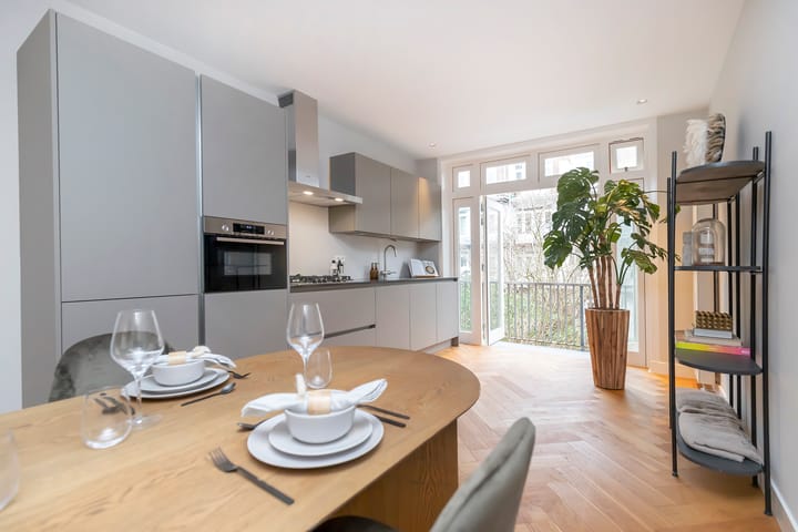 Foto 10 van Uiterwaardenstraat 370-1