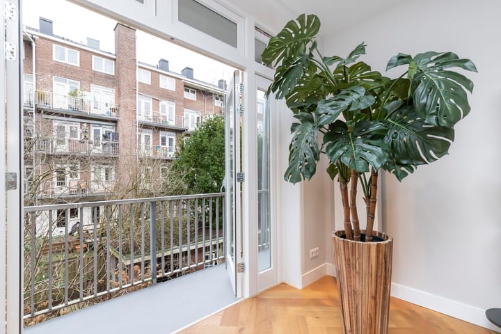 Foto 11 van Uiterwaardenstraat 370-1