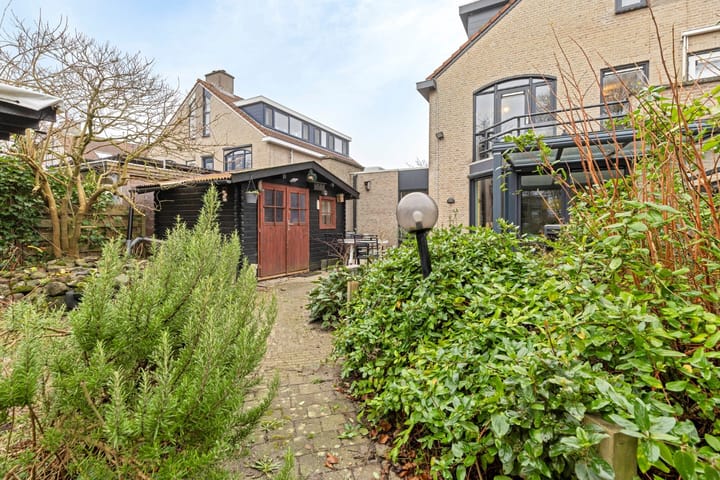 Foto 44 van Pieter Verweijweg 9