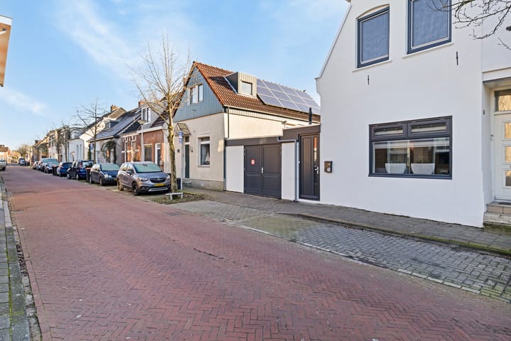 Foto 43 van Esstraat 48