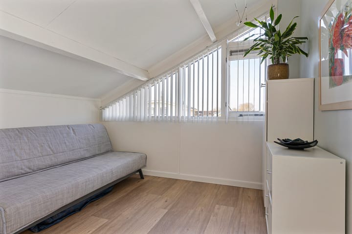 Foto 11 van Jane Addamsstraat 15