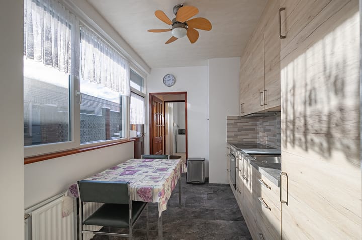 Foto 8 van Akerstraat 147