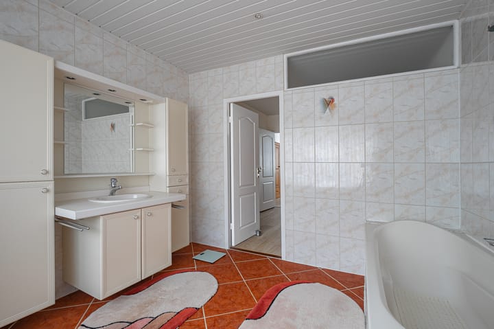 Foto 17 van Akerstraat 147